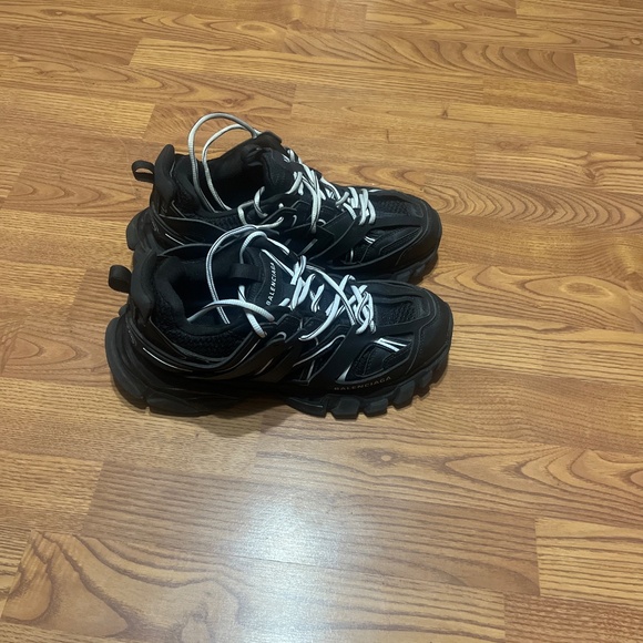 Balenciaga track - Picture 3 of 3